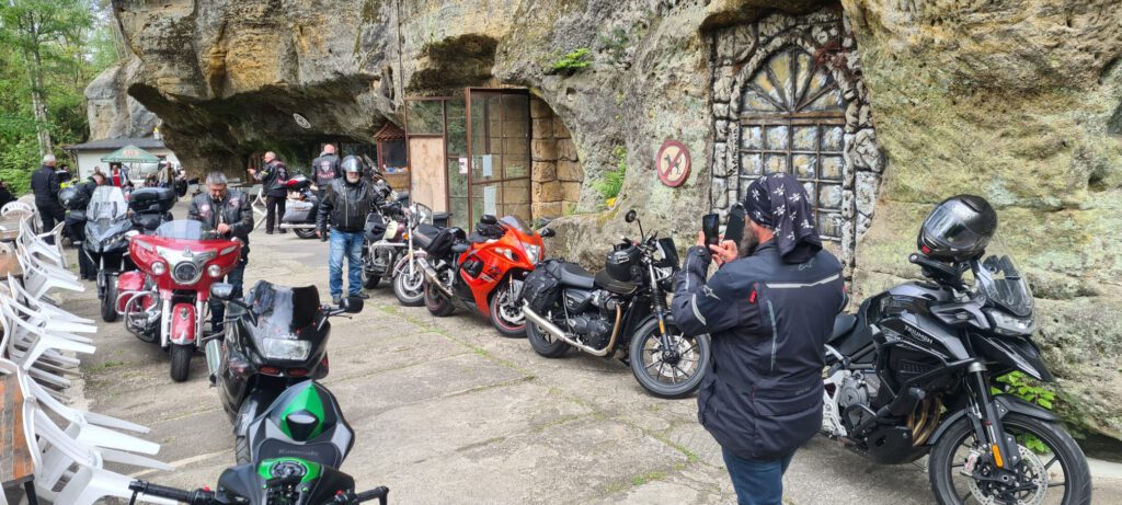 Motorweek Tsjechie 2023 zoeterwoussies.nl